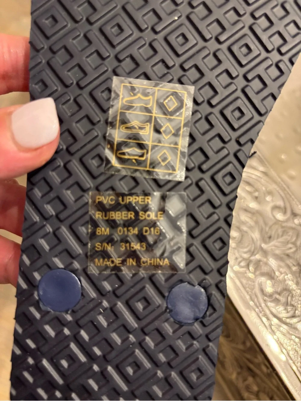 New Tory Burch Navy Floral Flip Flops with Gold Logo $100